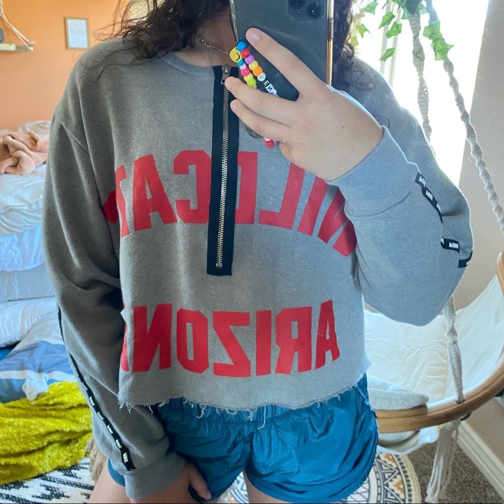 VS PINK U of A cropped sweatshirt